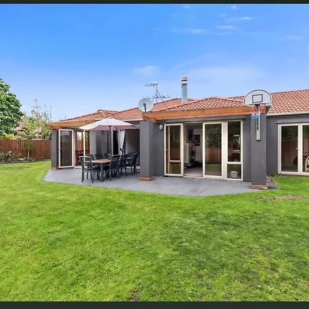 Private And Perfect For Families, Rotorua Escape Villa